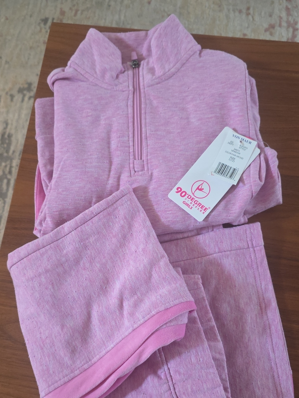 Girls Jogger Set new